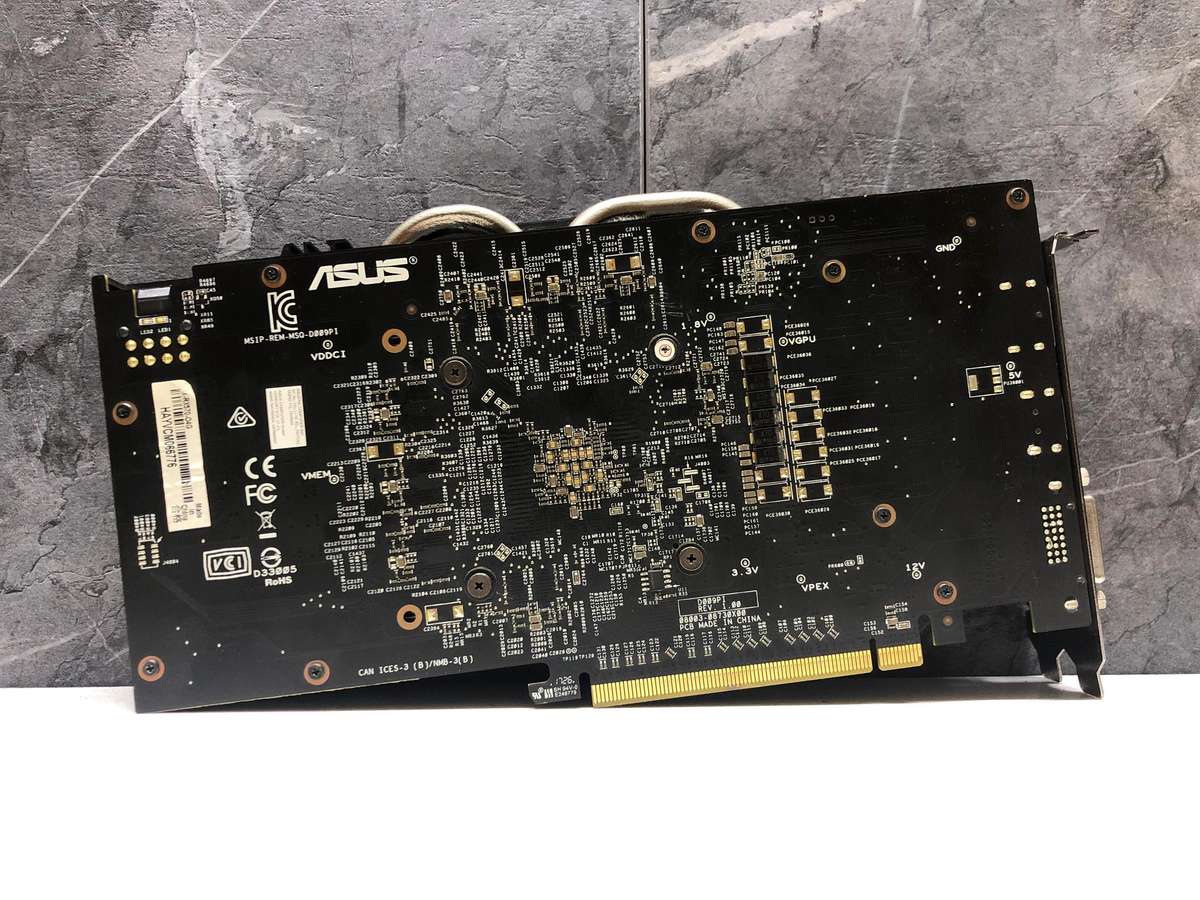  Epic!! ASUS Expedition RX570 4GB  Built Tough. Only R1249.95!!