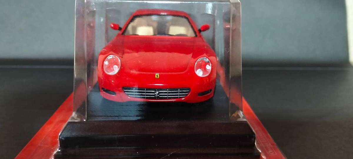 Ferrari 612 Scaglietti Model Car