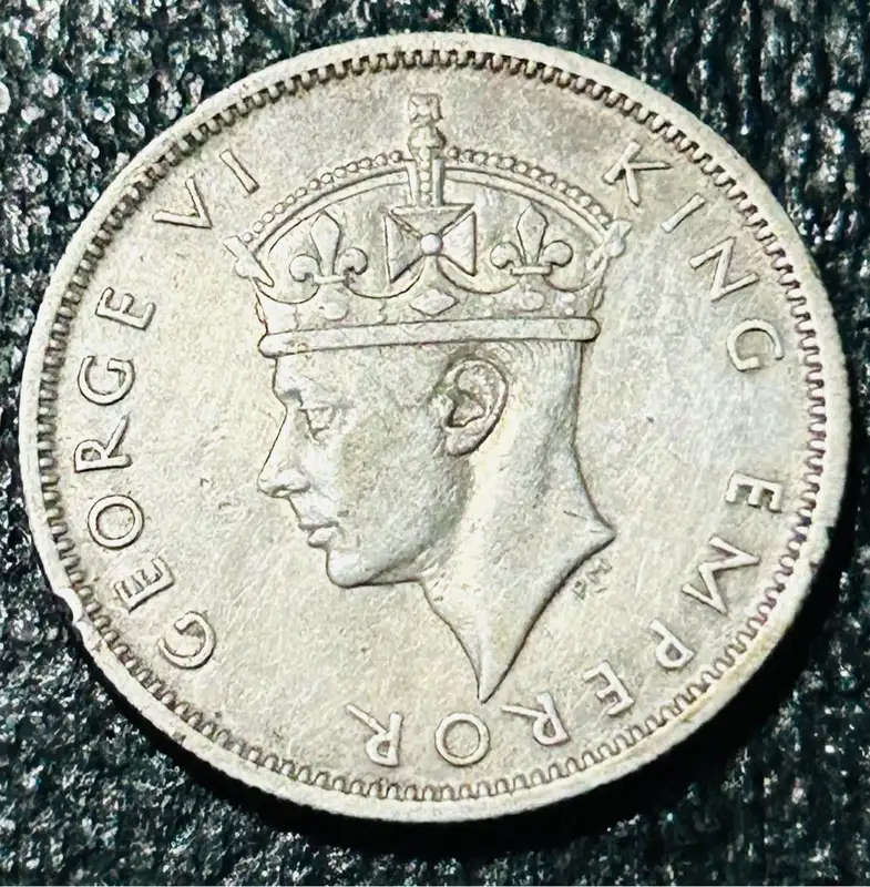   1942 SOUTHERN RHODESIA 925 SILVER SHILLING