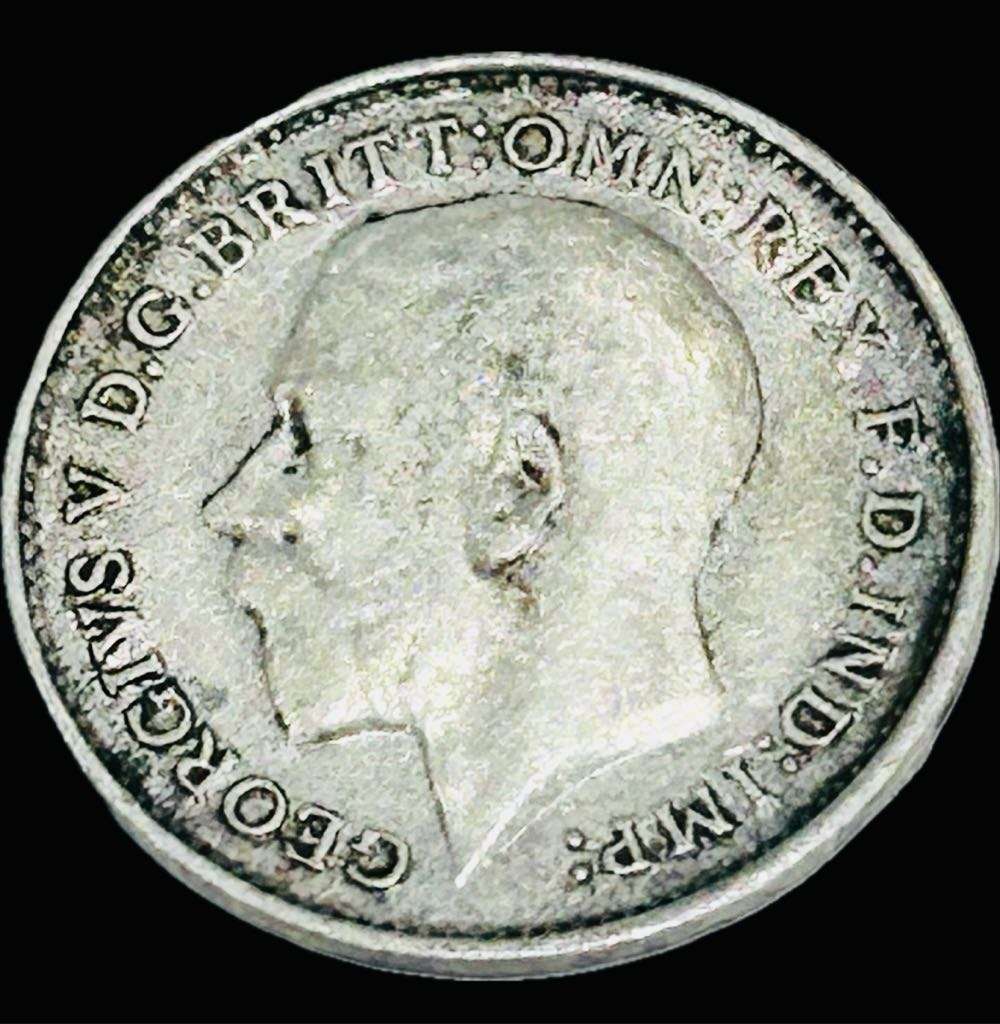 1911 SILVER BRITISH THREE PENCE - SCARES COLLECTABLE COIN