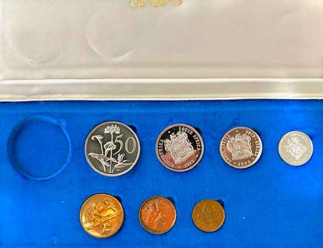 1975 SA Brilliant Partial Proof Set spotless coins no One Rand
