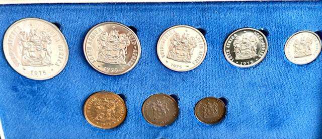 SA 1975 Proof mint set in blue box