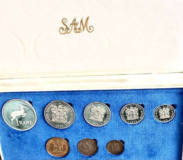 SA 1975 Proof mint set in blue box