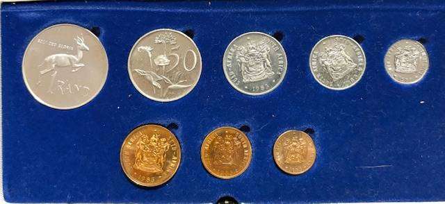 SA 1983 Proof Mint set in Blue box