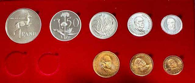SA 1982 Proof Mint Set in Red Mint box