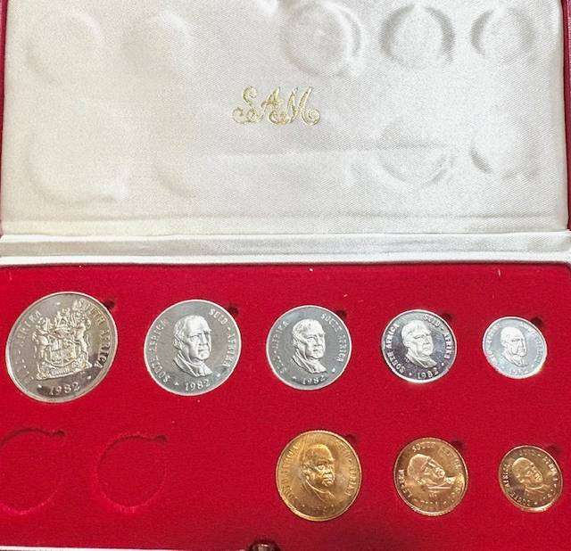 SA 1982 Proof Mint Set in Red Mint box