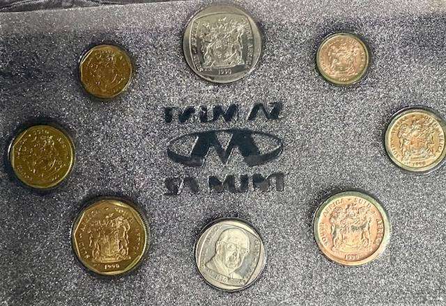 SA 1993 UNC Mint Set