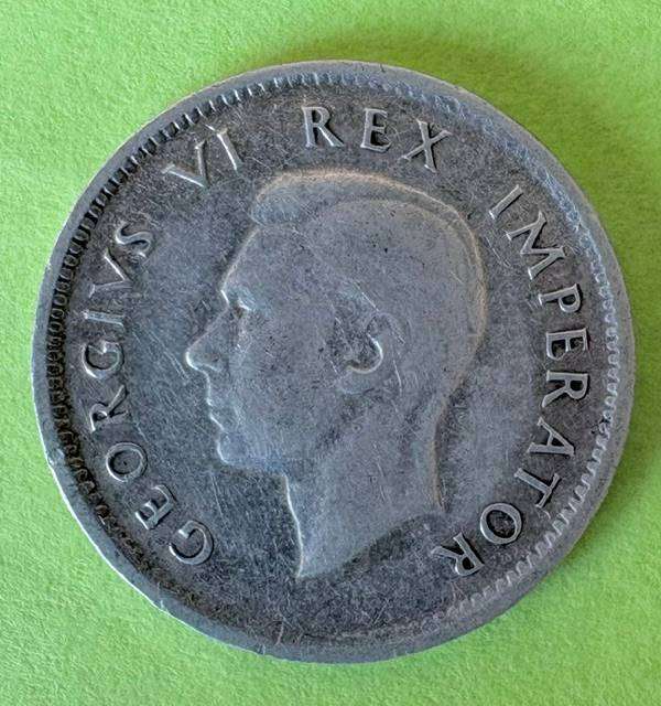 SA Sixpence - 1943