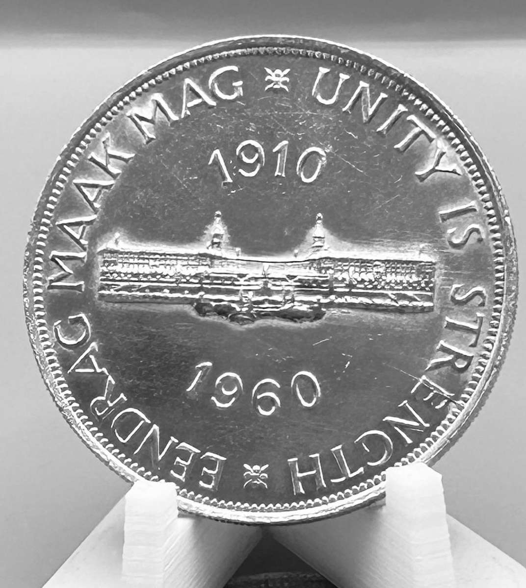  1960 UNION 5 SHILLINGS *UNC* TOP GRADE