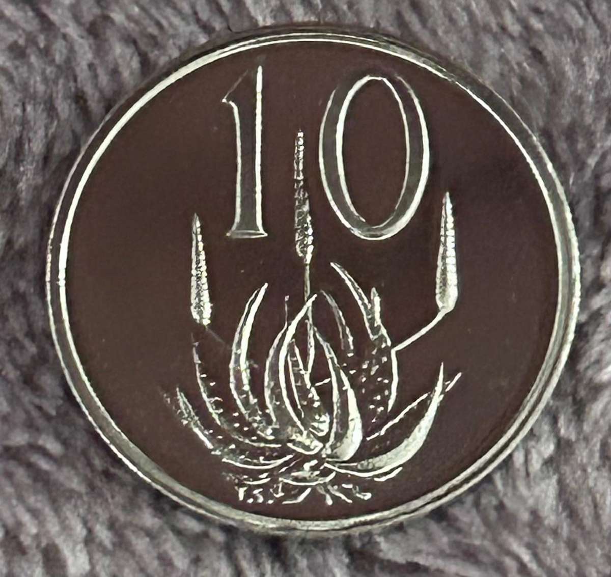 1975 Proof set of 5 cent and 10 cent  and 20 cent Package - Spotless coins