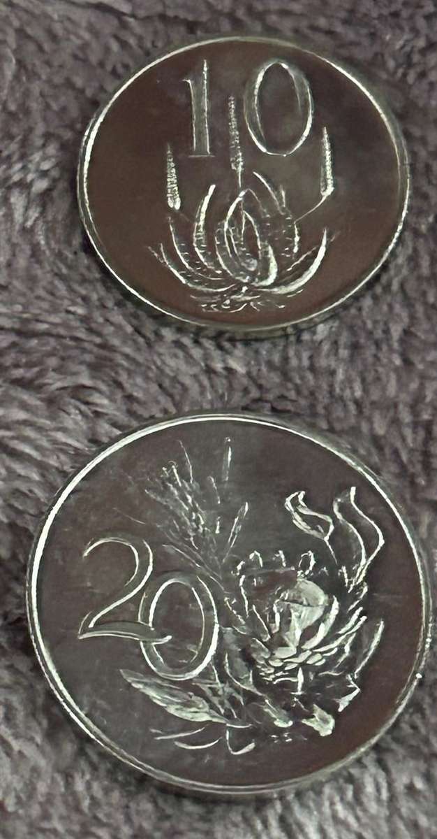 1967 UNC Combo of 10 cent and 20 cent Spotless coins