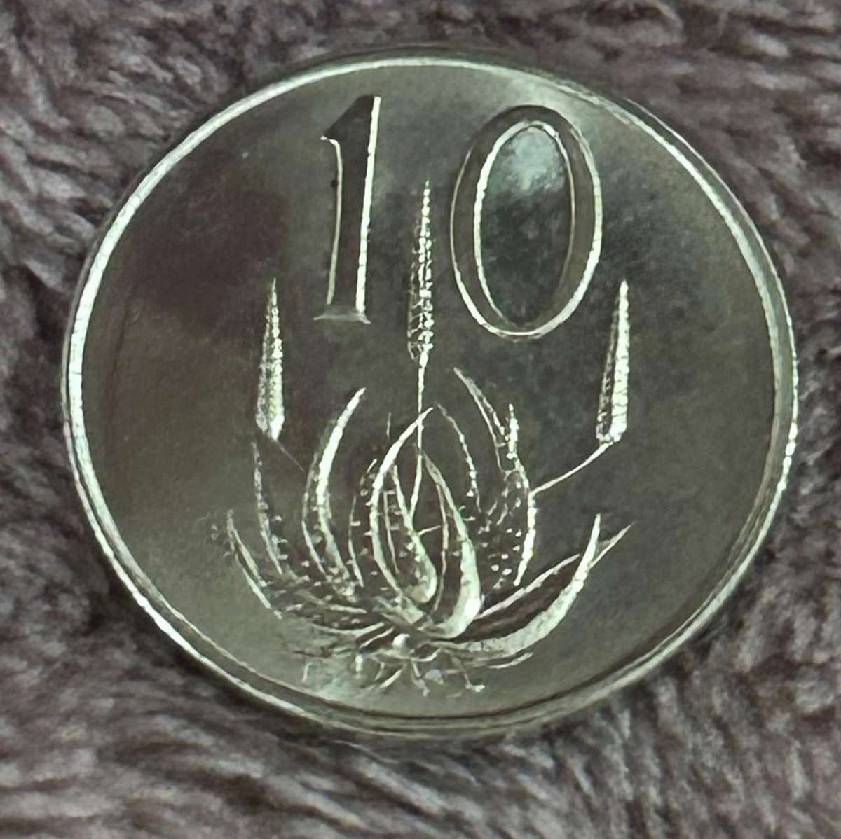 1965 UNCIRCULATED TEN CENT BEAUTY NOT SEEN EVERYDAY IN UNC