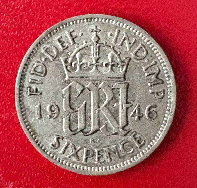 UK 1964 6 Pence Silver Coin A/U