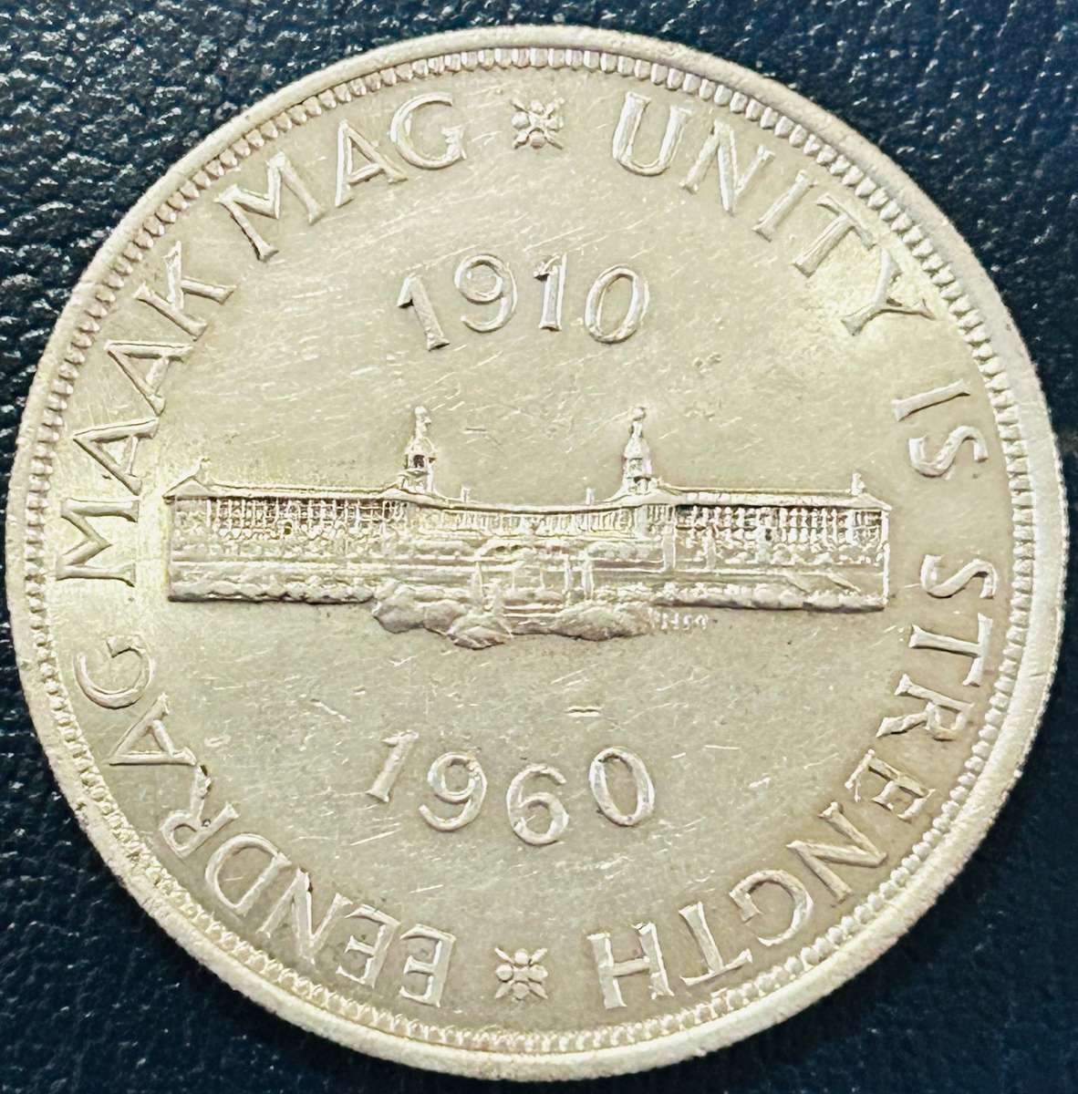 1960 5 SHILLINGS - SILVER - UNION BUILDING (LAST 5 SHILLING MINTED) (WEEKLY SPECIAL)