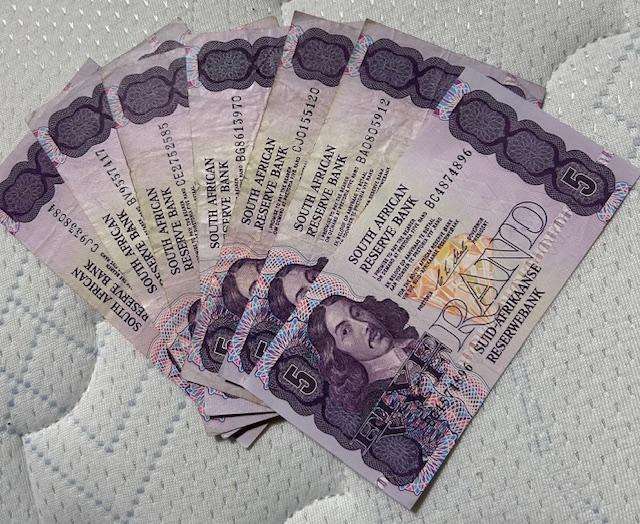 8 x CL Stals Five Rand banknote beautiful set