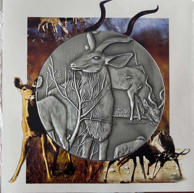 2001 UNC Mint Pack as from Mint Sealed Mintage 5577