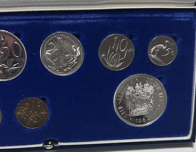 1984 South Africa Proof set Silver R1 to 1 cent and Nickel R1 in ORIGINAL blue SA mint box