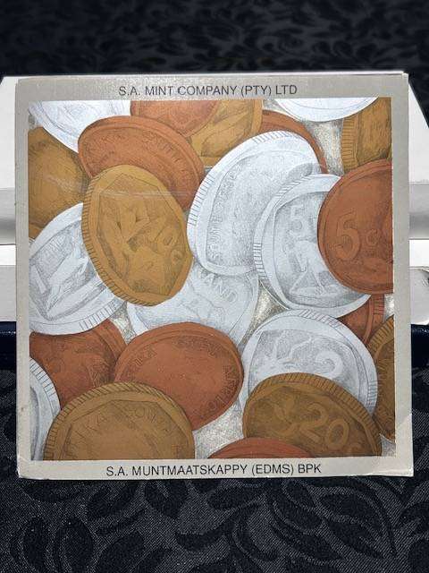 COIN PATERN PEACE SET OF THE PAR COIN SERIES x 5 bid per set