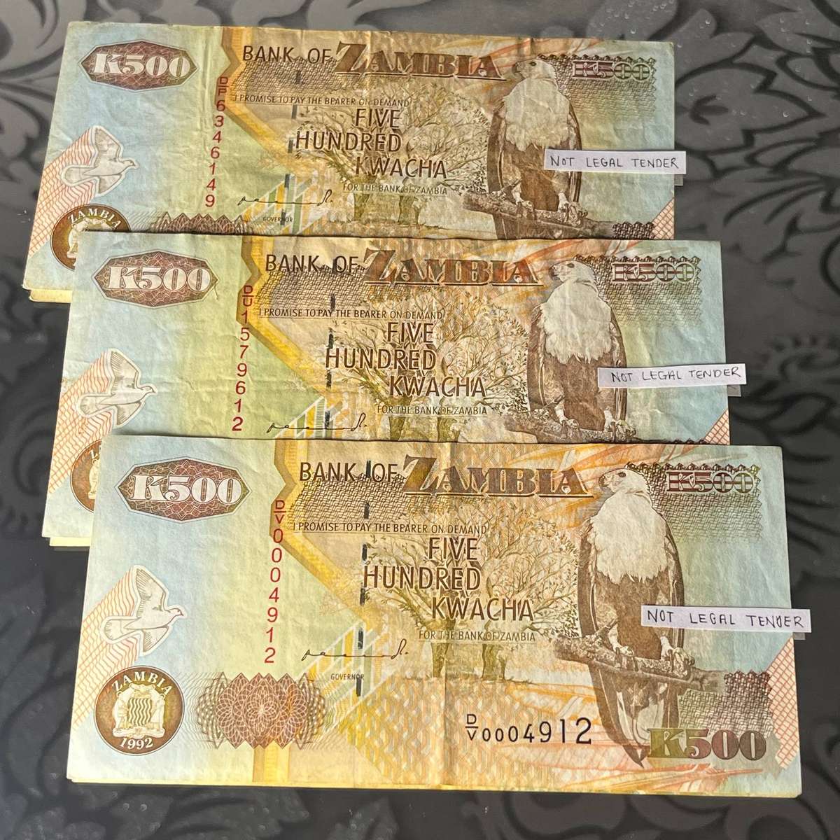 Zambia  500 Kwacha Banknotes (Set of 3)  1992 Issue  African Fish Eagle