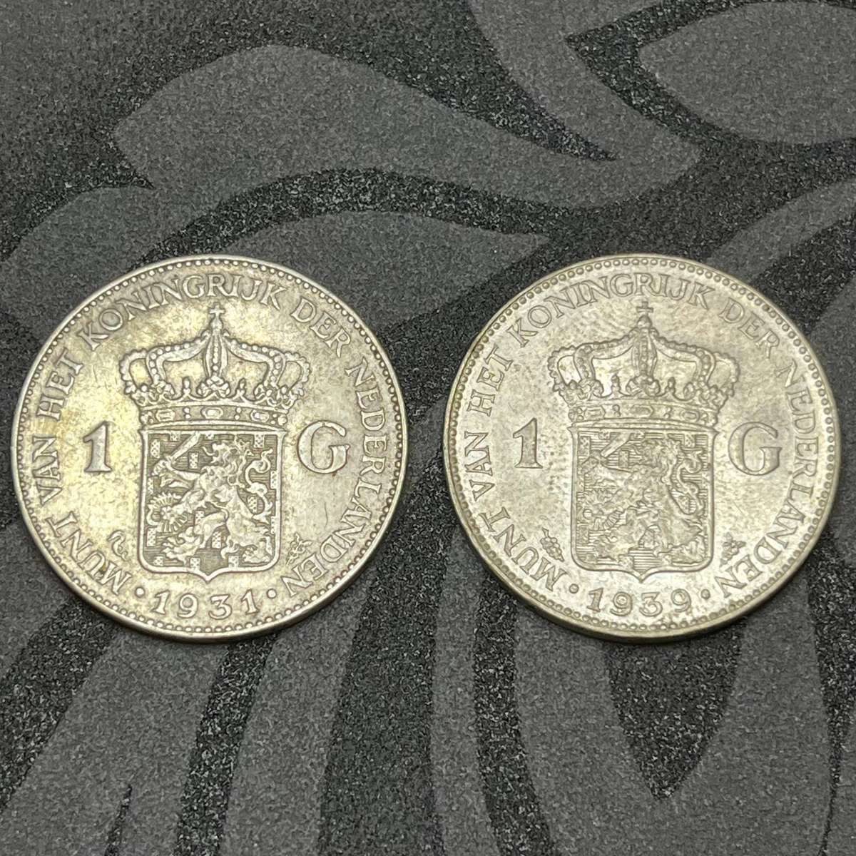  1931 & 1939 Netherlands 1 Gulden Silver Set  Queen Wilhelmina
