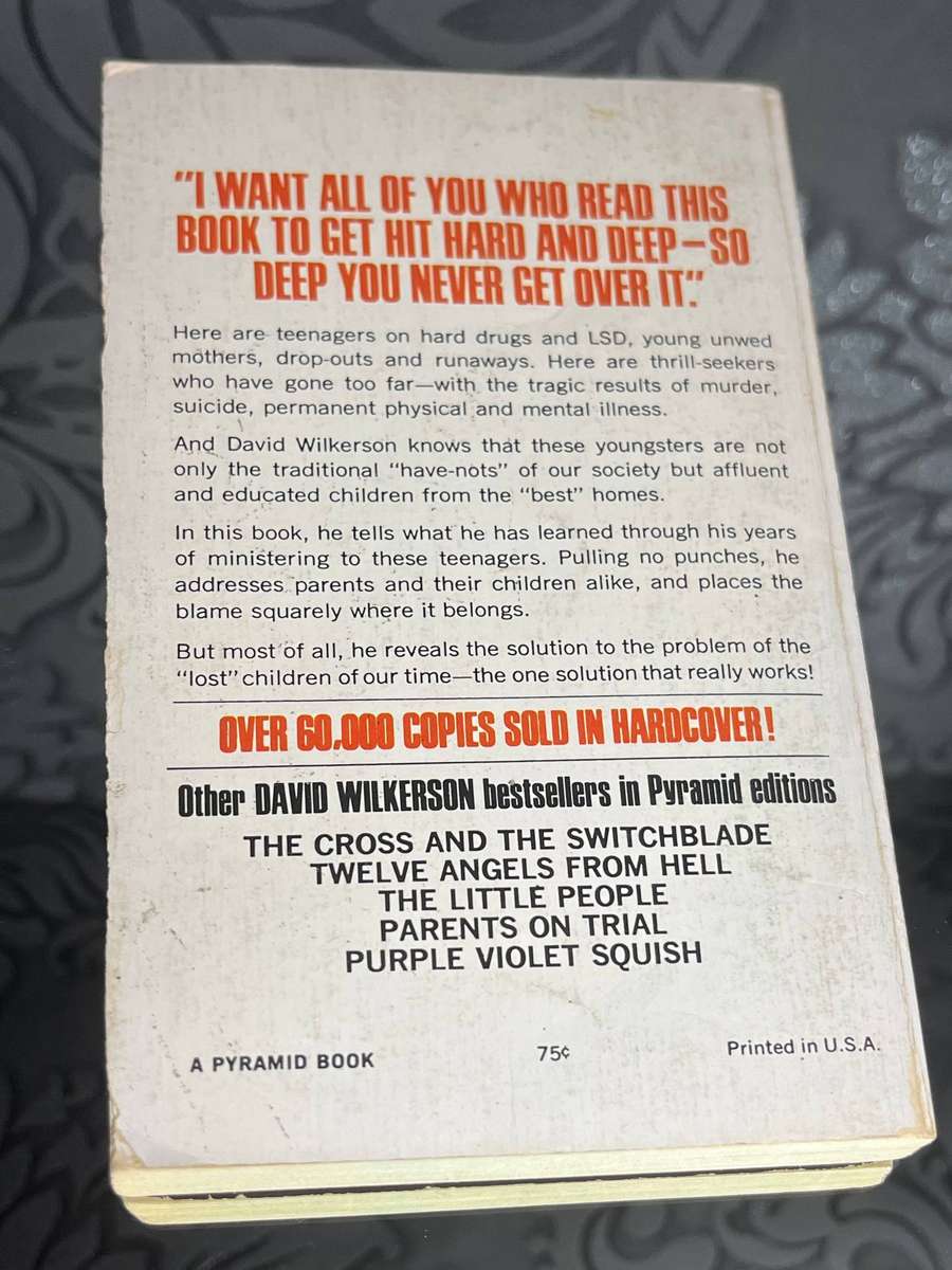 Hey, Preach Youre Comin Through!  David Wilkerson (Vintage Pyramid Books Paperback)