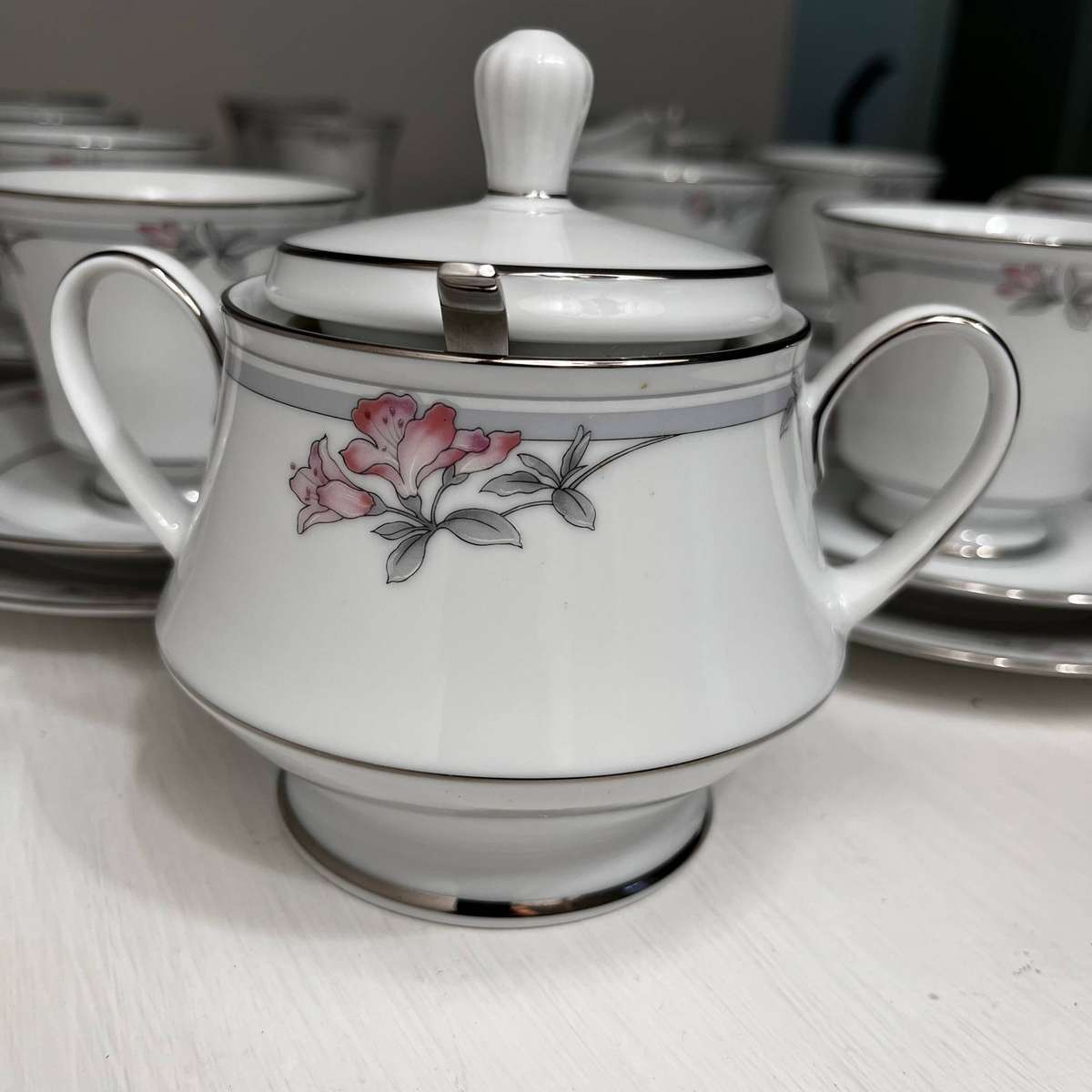 Noritake Legendary Tarkington Tea Set | 12 Trios + Milk & Sugar (38 Pieces)