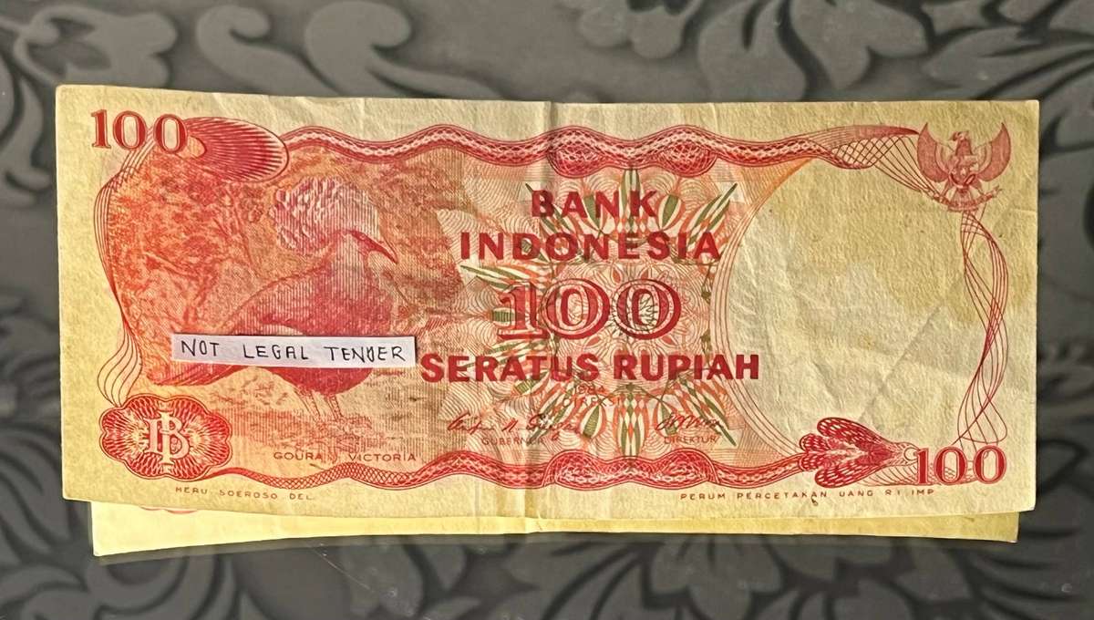 Indonesia 100 Rupiah Note  Bank Indonesia