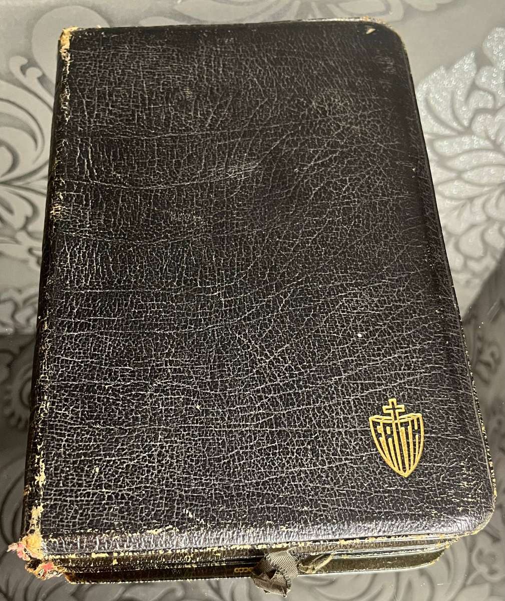 Holy Bible  New King James Version (Rhema Ministries Special Edition, Leather Bound)