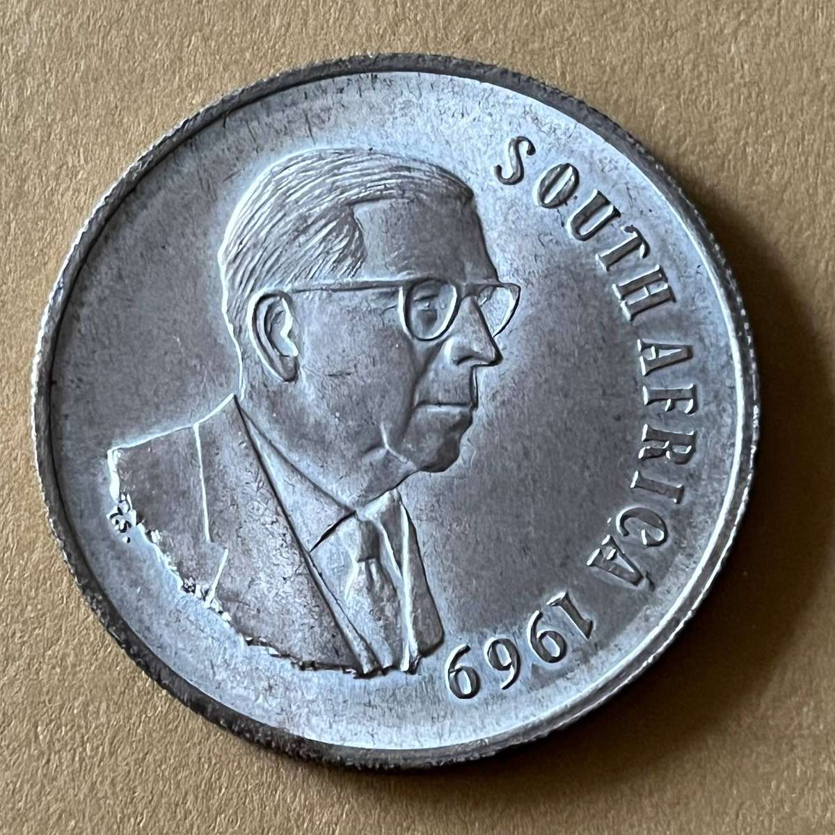 1969 South Africa Silver 1 Rand .800 Silver