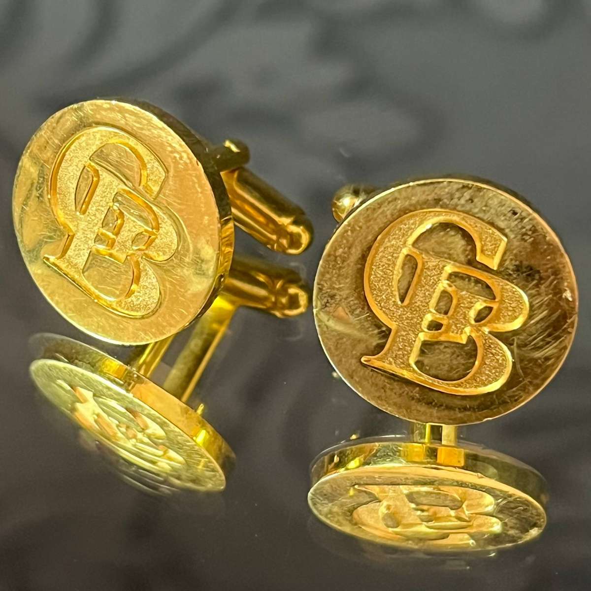Classic Mens Gold-Tone Cufflinks  Collectors Monogrammed Pair