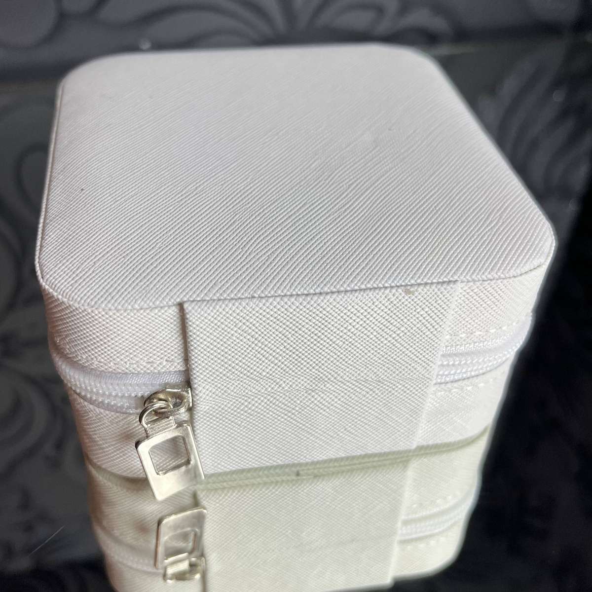 White Travel Jewelry Box  Compact Organizer with Zip & Velvet Interior