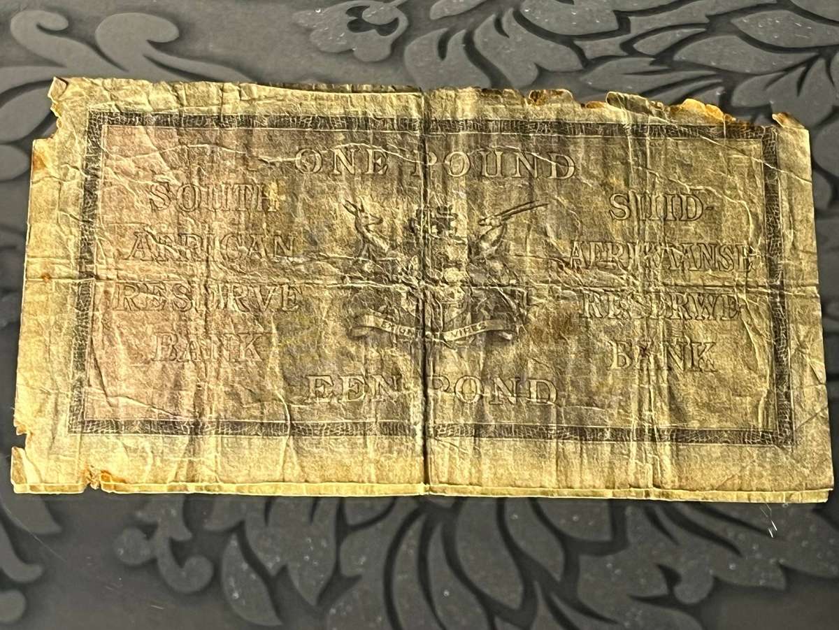 Rare South African Reserve Bank 1941 One Pound Note  Postmus Signature