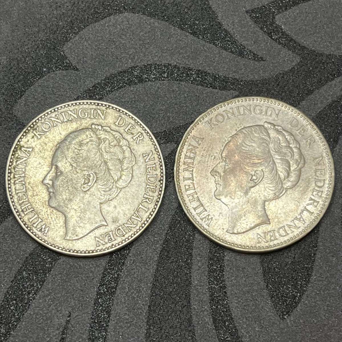  1931 & 1939 Netherlands 1 Gulden Silver Set  Queen Wilhelmina