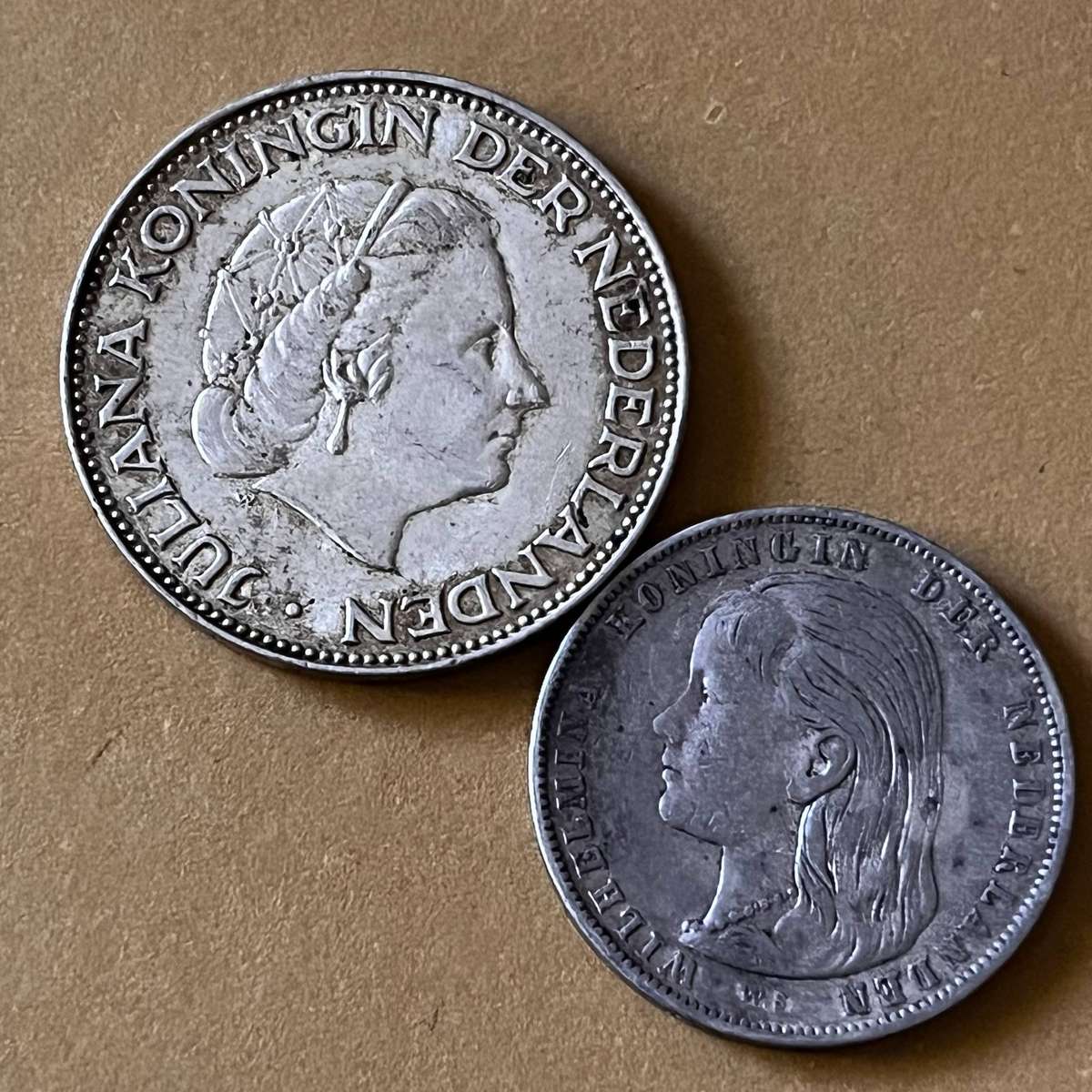 Silver Lot: 1964 Netherlands 2½ Gulden + 1897 1 Gulden (High Purity)