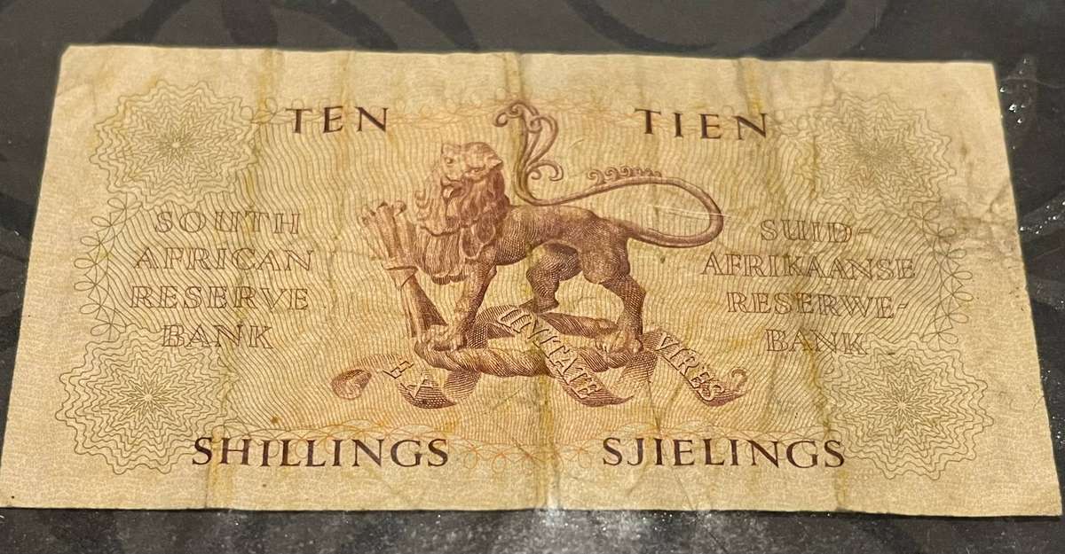 1951 South Africa  Ten Shillings Banknote