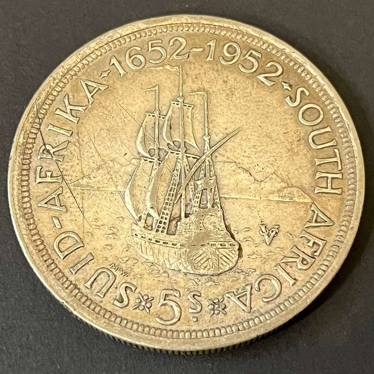 1952 South Africa 5 Shillings Silver  Van Riebeeck Tercentenary