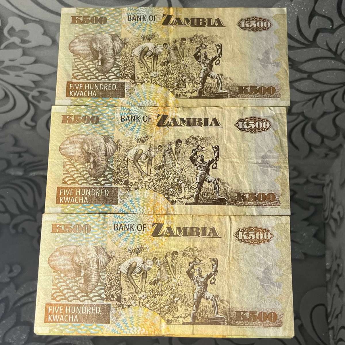 Zambia  500 Kwacha Banknotes (Set of 3)  1992 Issue  African Fish Eagle