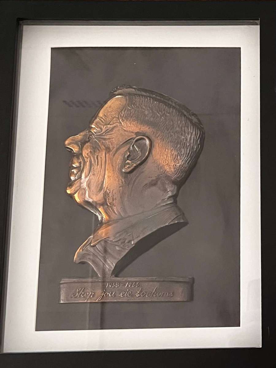 Framed Bronze Relief Bust  Hendrik Verwoerd (19581966) | Africana Memorabilia