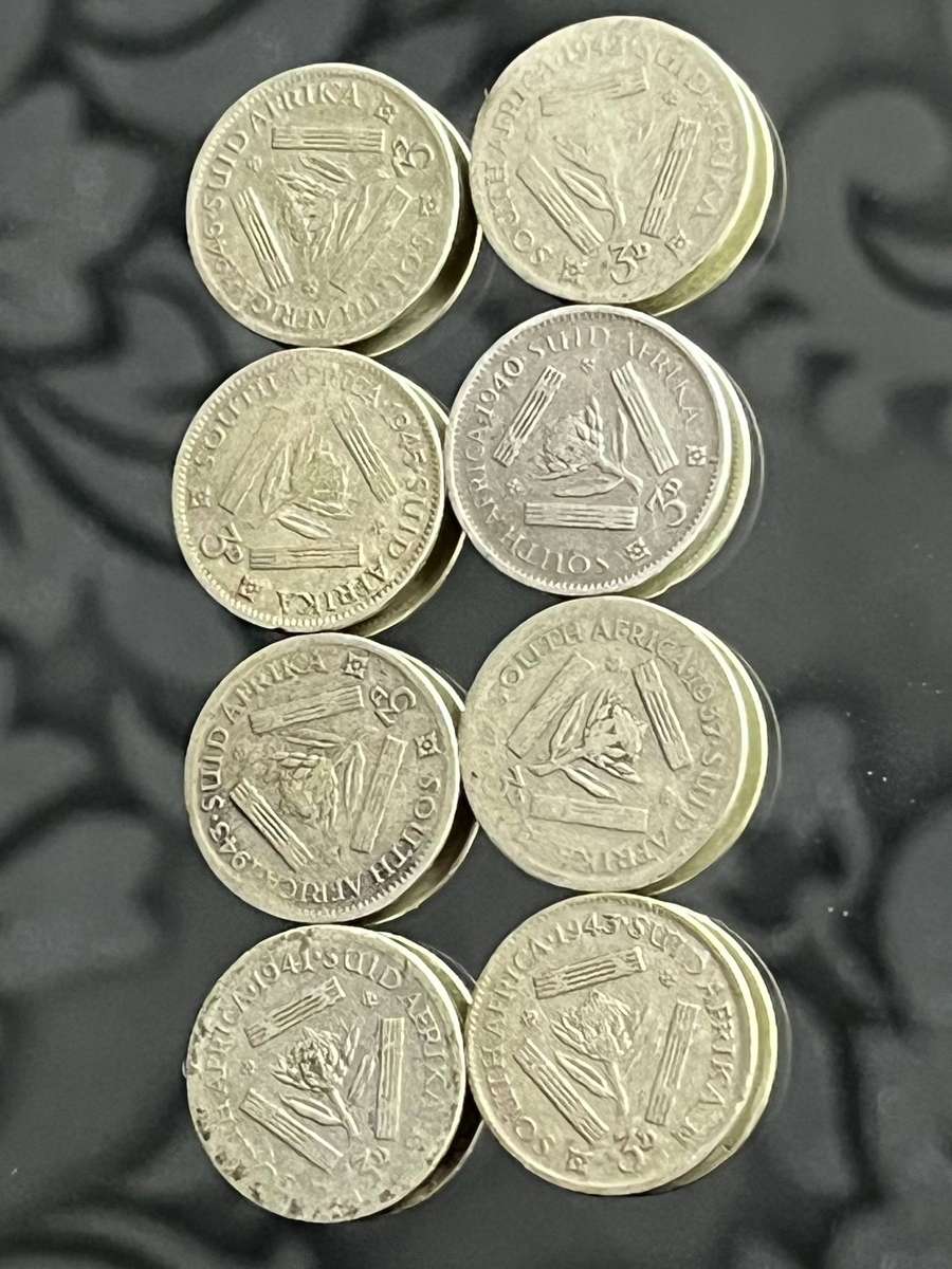 Lot of 8 x South Africa Silver Threepence Coins (1937-1947)  Union Coinage