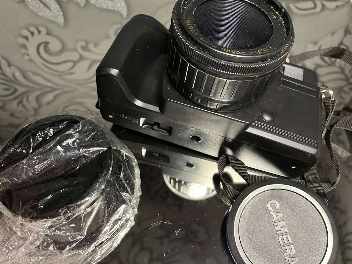 Vintage Sounex 2000DN 35mm Film Camera  Dual Viewfinder Manual Camera with Case & Box