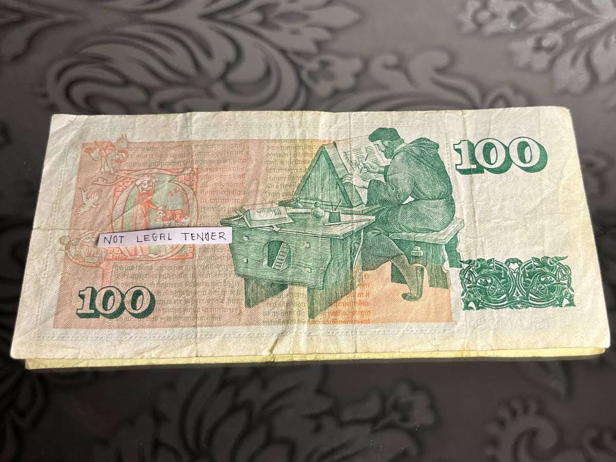 Iceland 100 Kronur  1961 Arni Magnússon Banknote