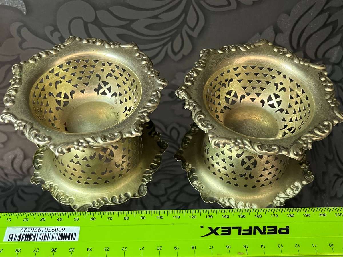 Vintage Silver-Plated Nut Dishes  Ornate Rim & Pierced Pattern (Set of 2)