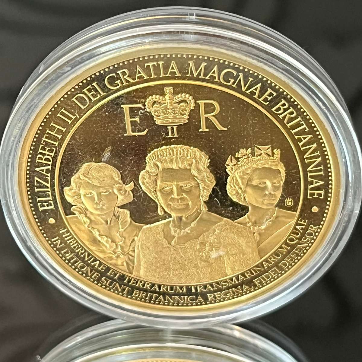 Queen Elizabeth II 90th Birthday Commemorative Proof Coin (2016)  Gold Plated with Swarovski