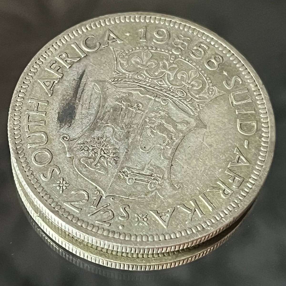 1958 SA Silver 2½ Shillings  Queen Elizabeth II & Coat of Arms