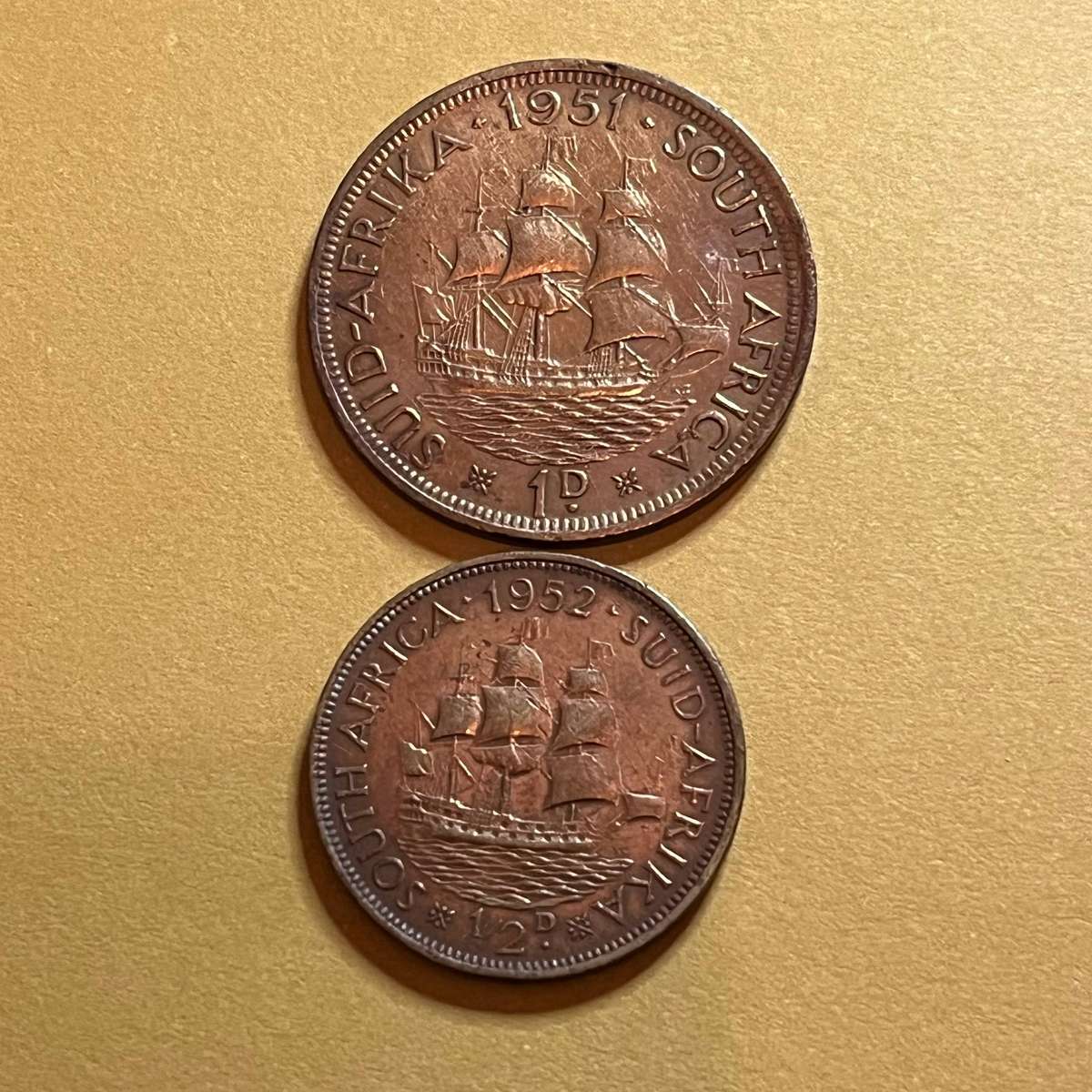 1951 & 1952 South Africa Bronze Pair (1d + ½d)  King George VI 