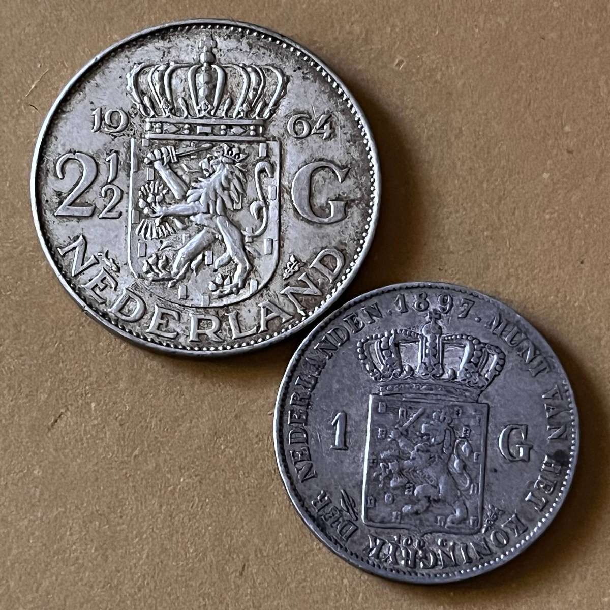  Silver Lot: 1964 Netherlands 2½ Gulden + 1897 1 Gulden (High Purity)