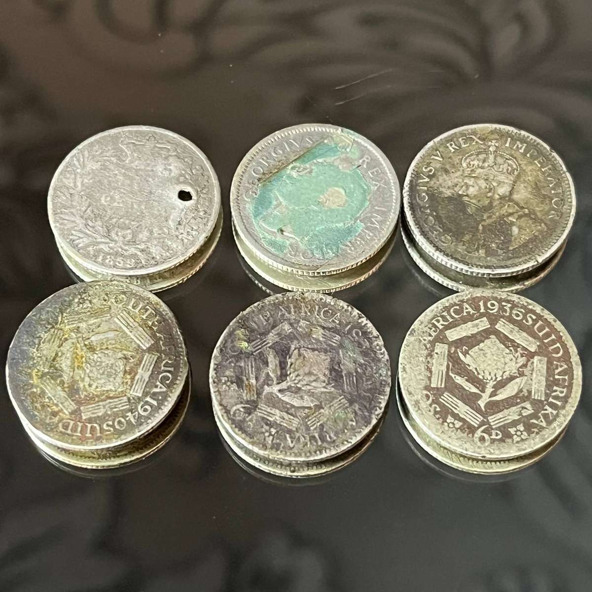 Lot of 6 x South Africa Silver Sixpence Coins  Mixed Years (1930s1940s)