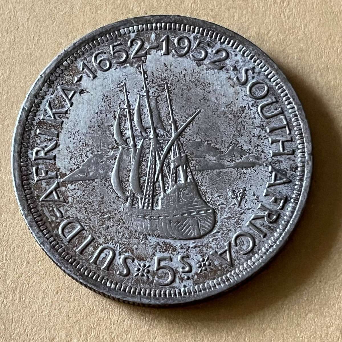 1952 South Africa Silver 5 Shillings  Van Riebeeck Tercentenary  Circulated