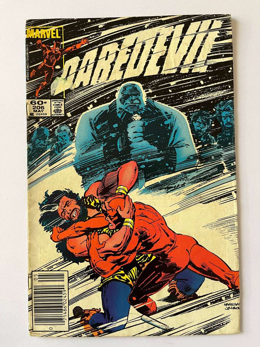  Daredevil #206 (1984)  Kingpin Looms Over the Fight!