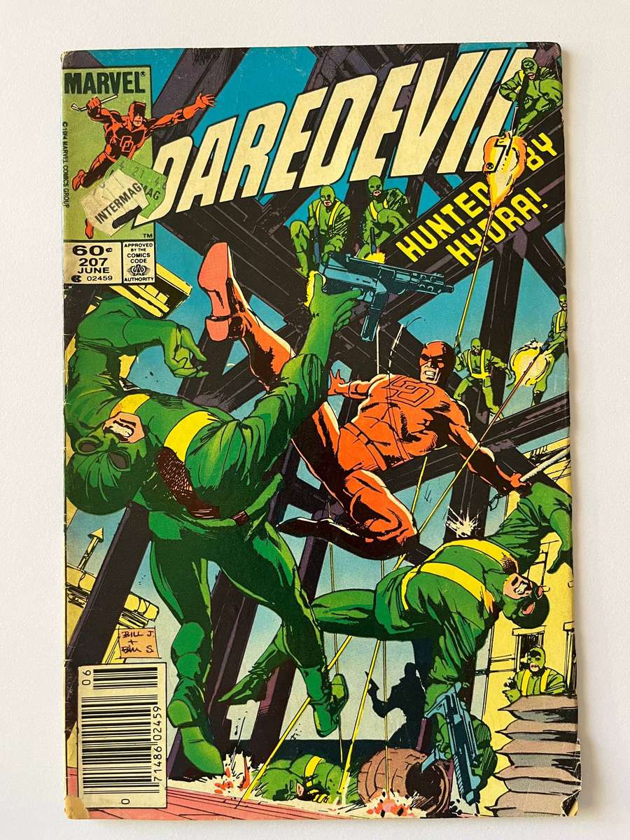  Daredevil #207 (1984)  Hunted by HYDRA!